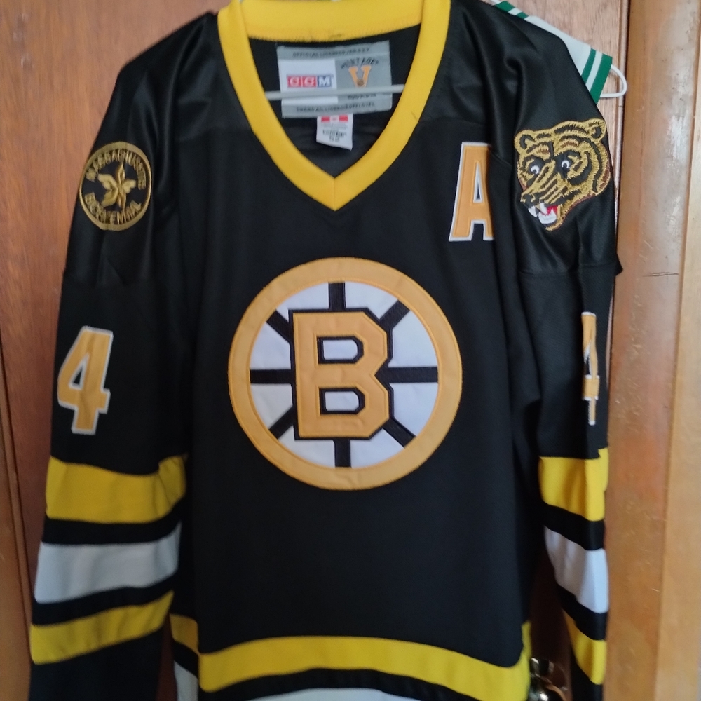 #4 BOBBY ORR BOSTON BRUINS jersey classic style never use (xL)(1xL) MVP 1976 - Picture 7 of 7